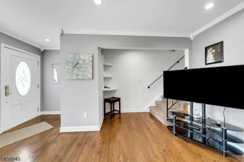 149 Chestnut St Kearny Town, NJ 07032