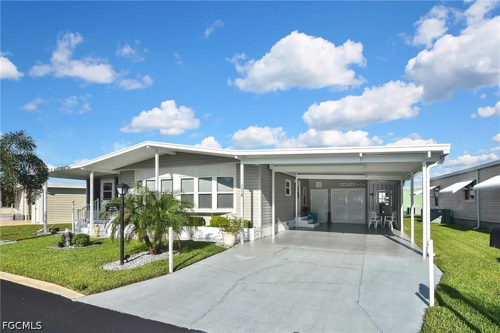 Snead Drive North Fort Myers, FL 33903