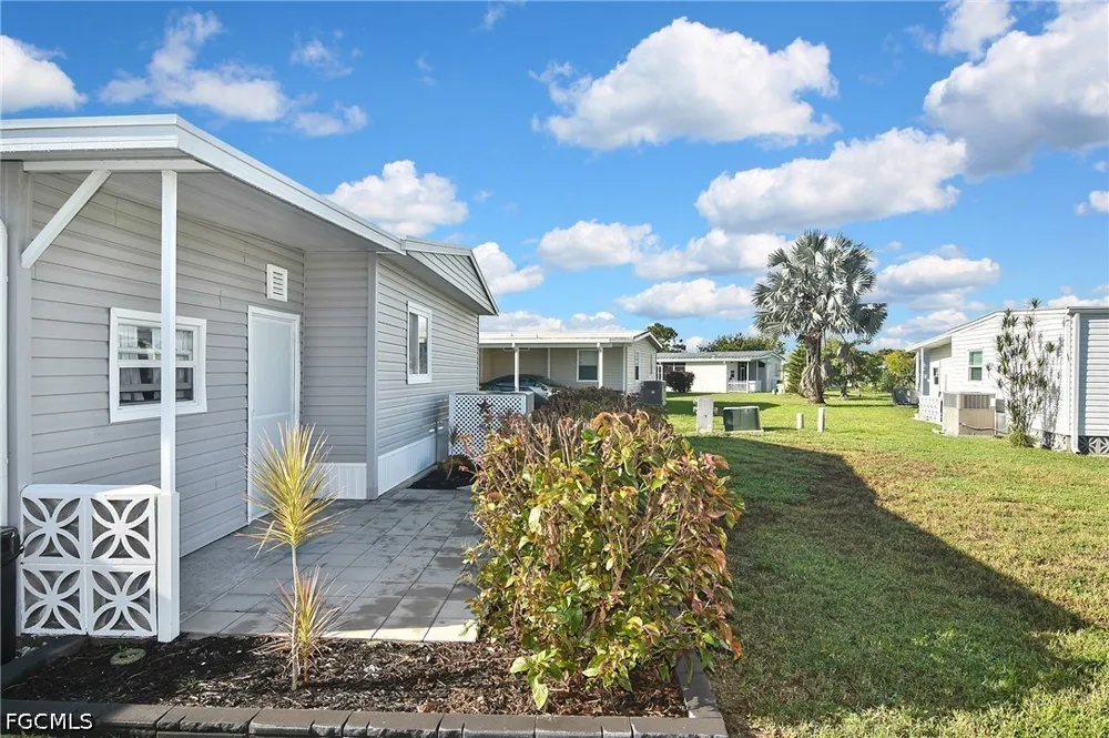 Snead Drive North Fort Myers, FL 33903