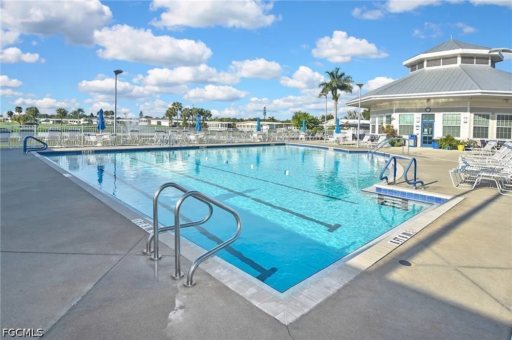 Snead Drive North Fort Myers, FL 33903