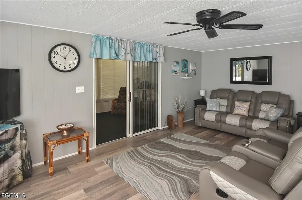 Snead Drive North Fort Myers, FL 33903