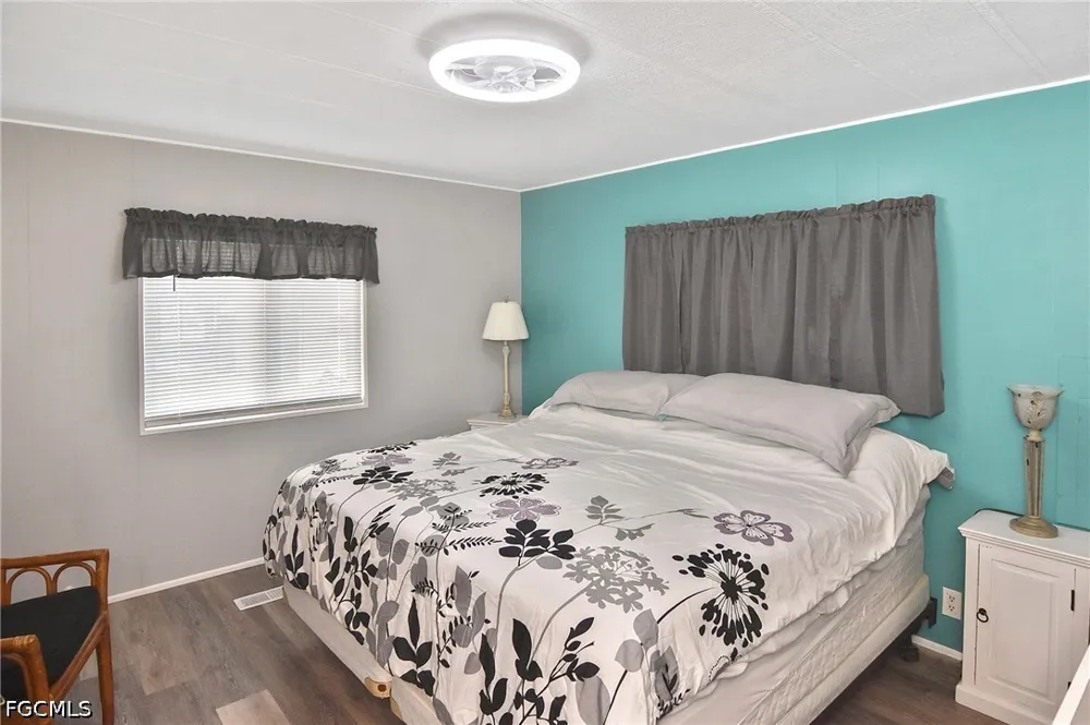 Snead Drive North Fort Myers, FL 33903