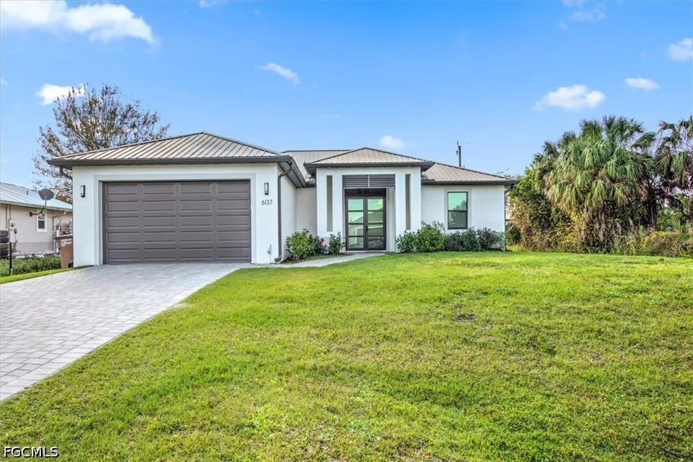 Holt Court Fort Myers, FL 33905