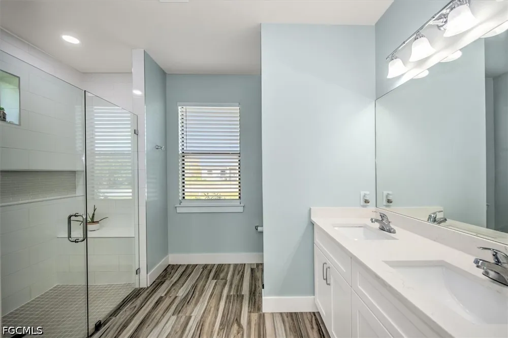 Holt Court Fort Myers, FL 33905