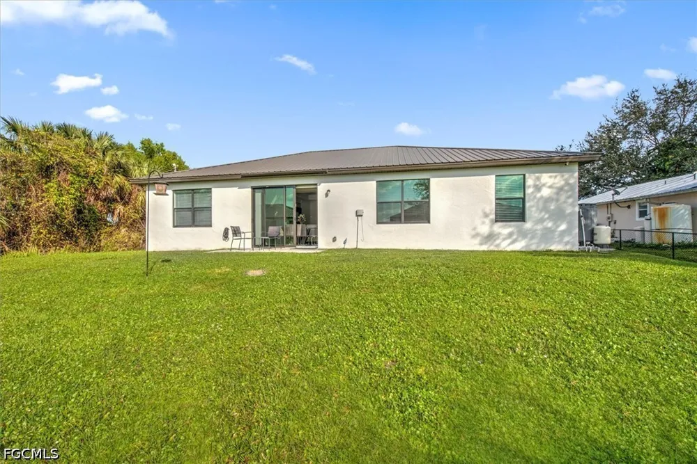 Holt Court Fort Myers, FL 33905