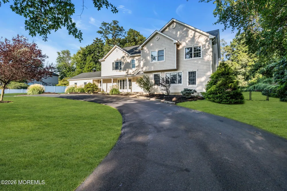 46 Shephard Drive Middletown, NJ 07748