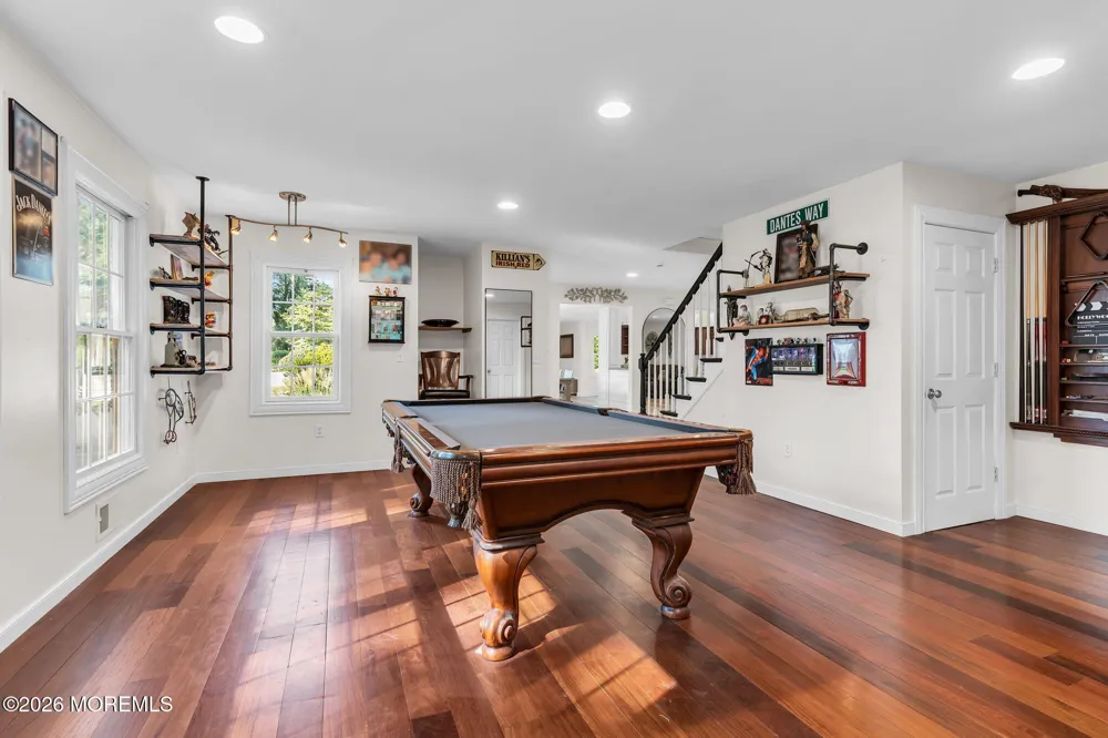 46 Shephard Drive Middletown, NJ 07748