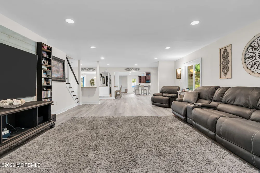46 Shephard Drive Middletown, NJ 07748