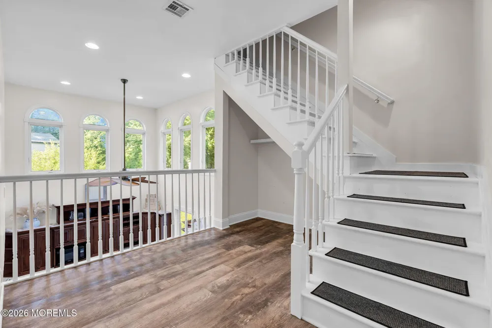 46 Shephard Drive Middletown, NJ 07748