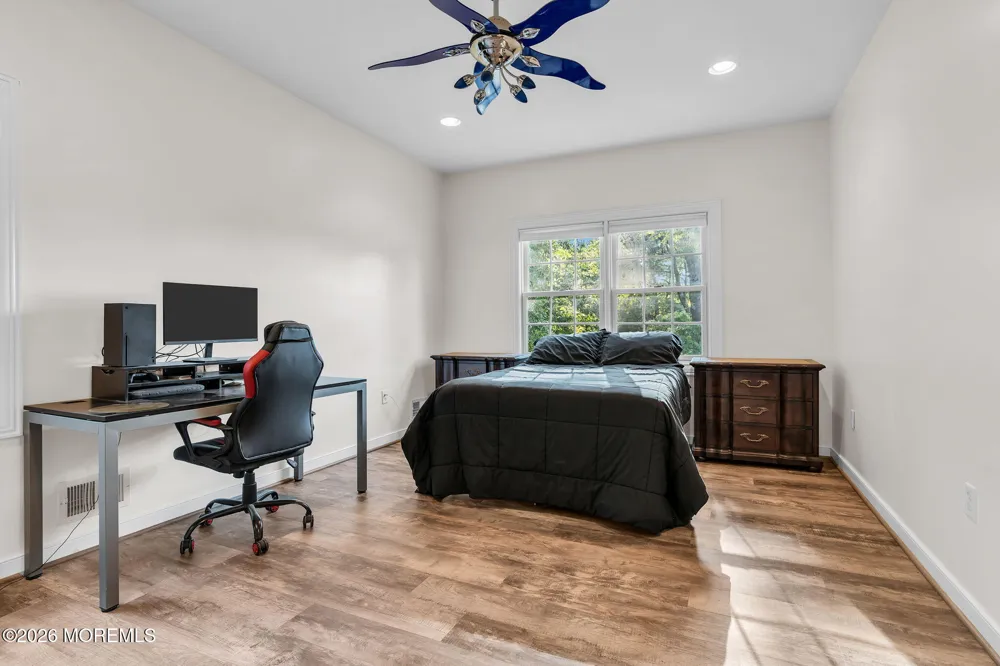 46 Shephard Drive Middletown, NJ 07748