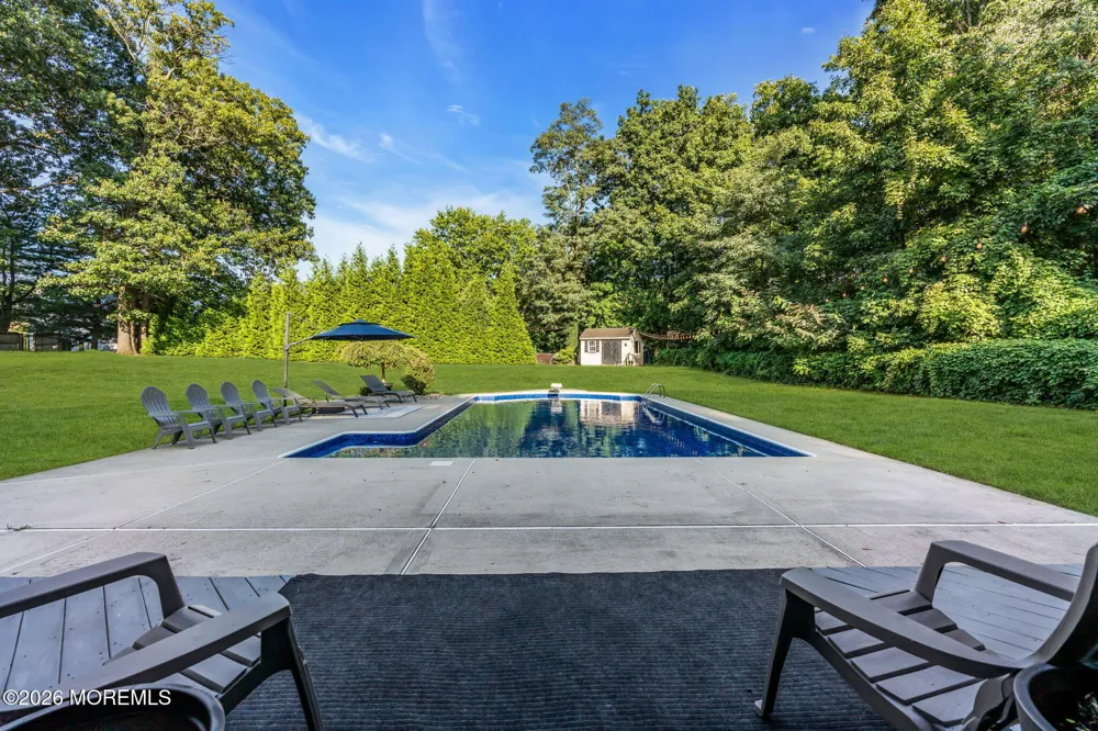46 Shephard Drive Middletown, NJ 07748