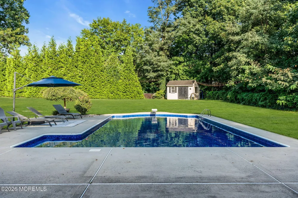 46 Shephard Drive Middletown, NJ 07748