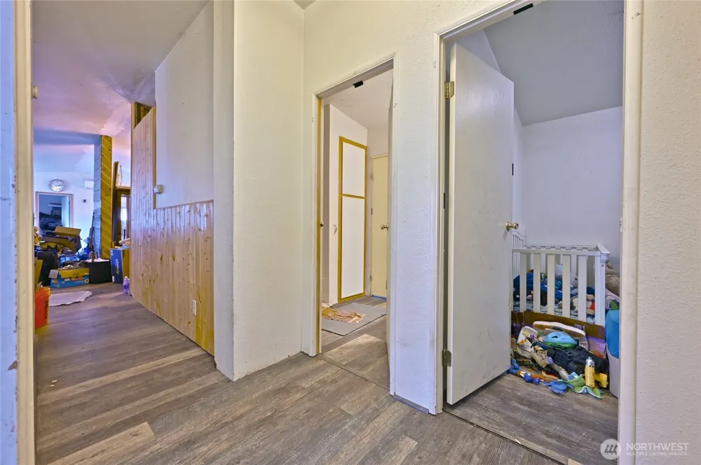29708 7th Avenue E Roy, WA 98580