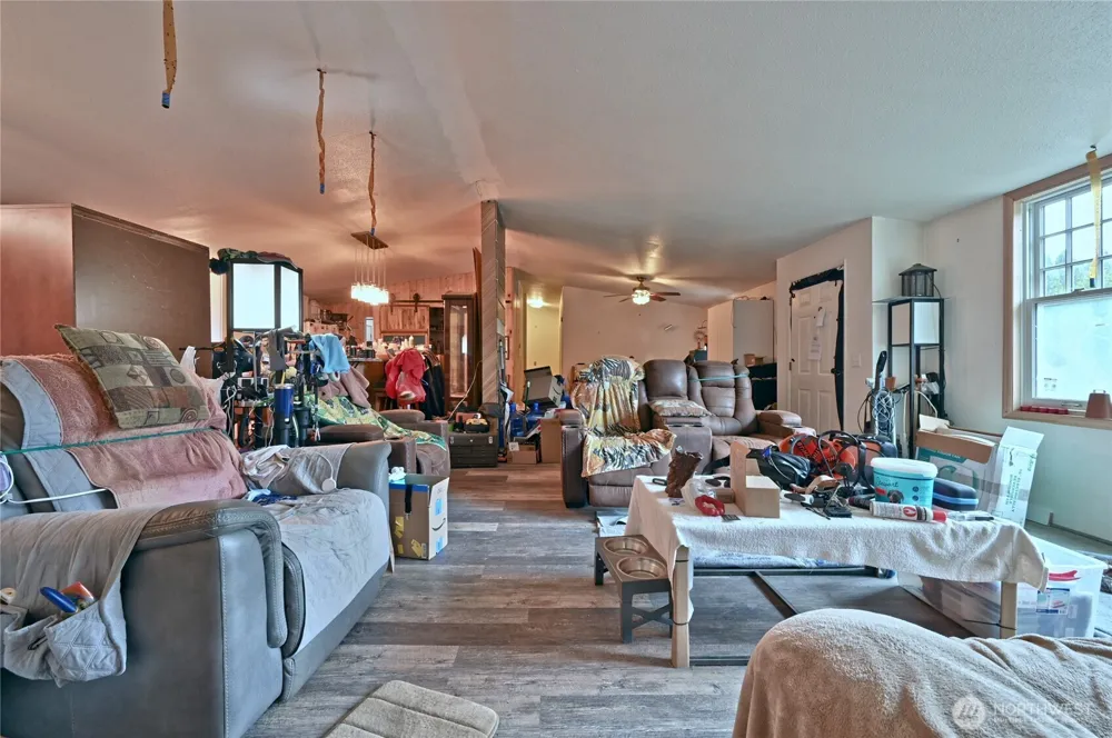 29708 7th Avenue E Roy, WA 98580