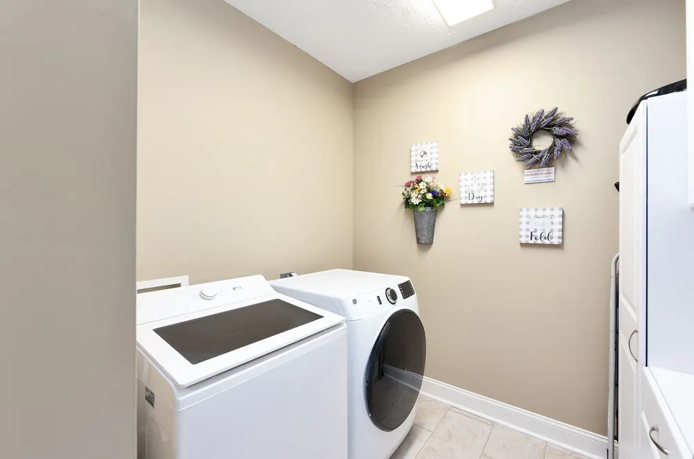 10 Bentwillow Cv Jackson, TN 38305
