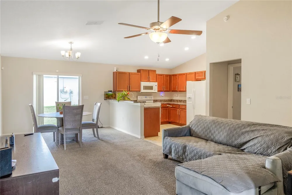 225 SANDESTIN DRIVE Haines City, FL 33844
