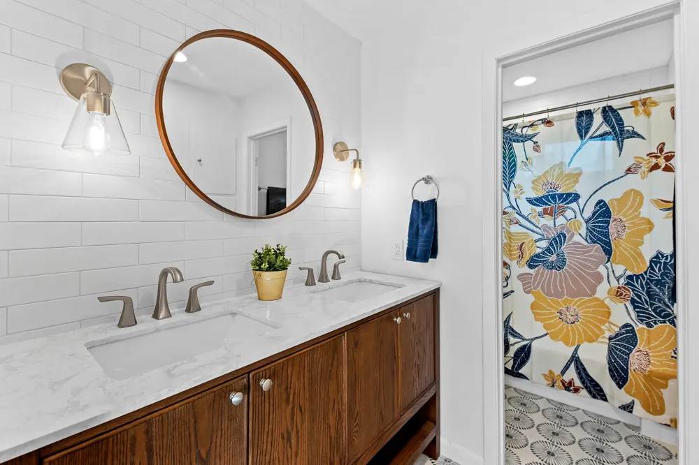 8806 Ridgehill Drive Austin, TX 78759