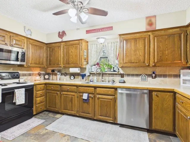 3602 San Saba Athens, TX 75752