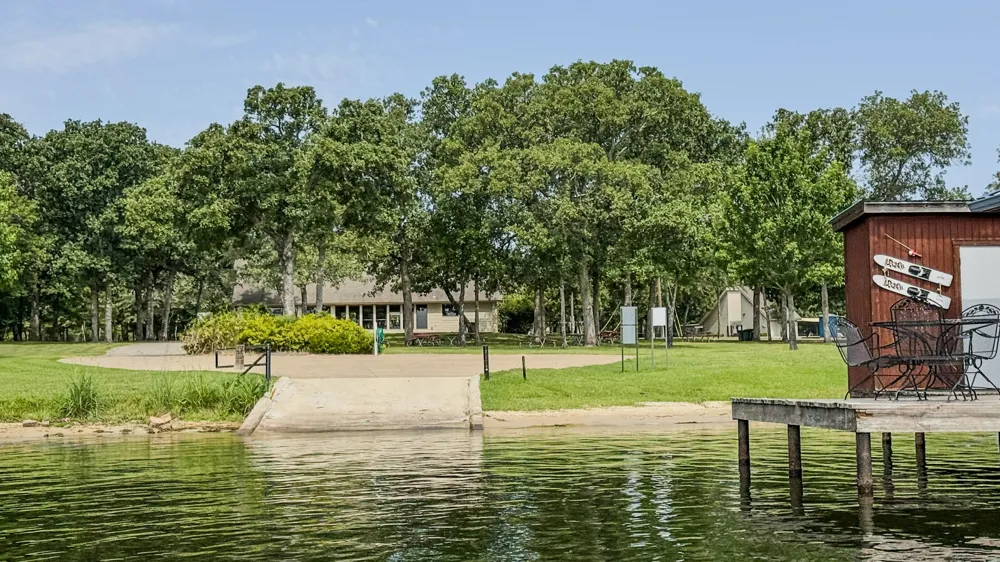 3602 San Saba Athens, TX 75752
