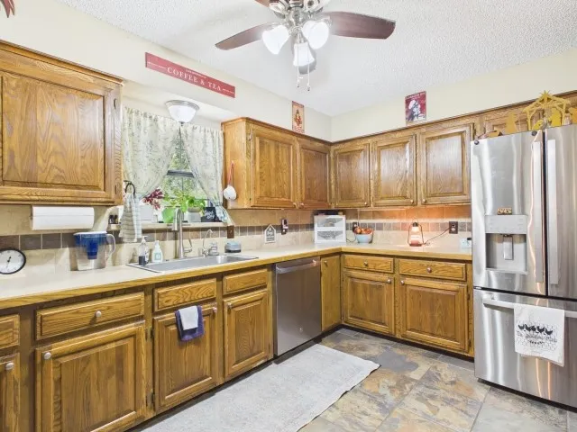 3602 San Saba Athens, TX 75752