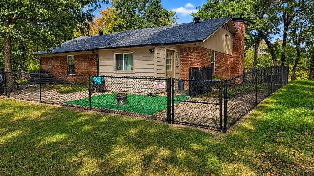 3602 San Saba Athens, TX 75752