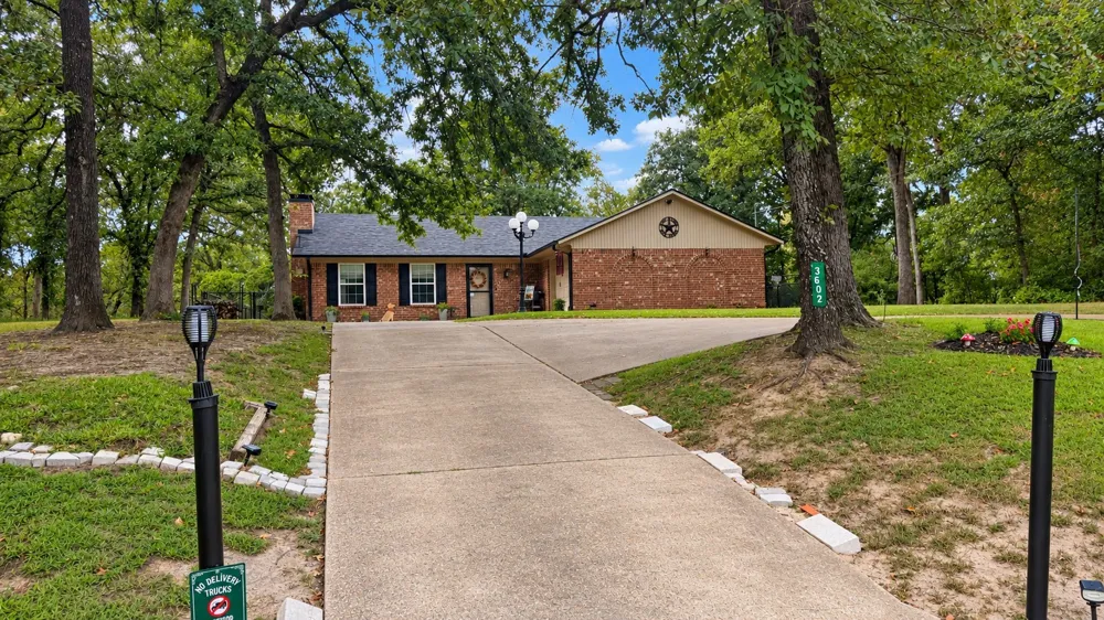 3602 San Saba Athens, TX 75752