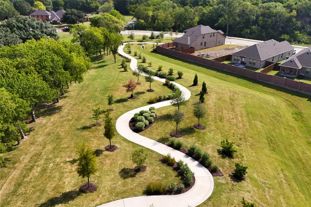 2032 Paradise Valley Drive Mesquite, TX 75149