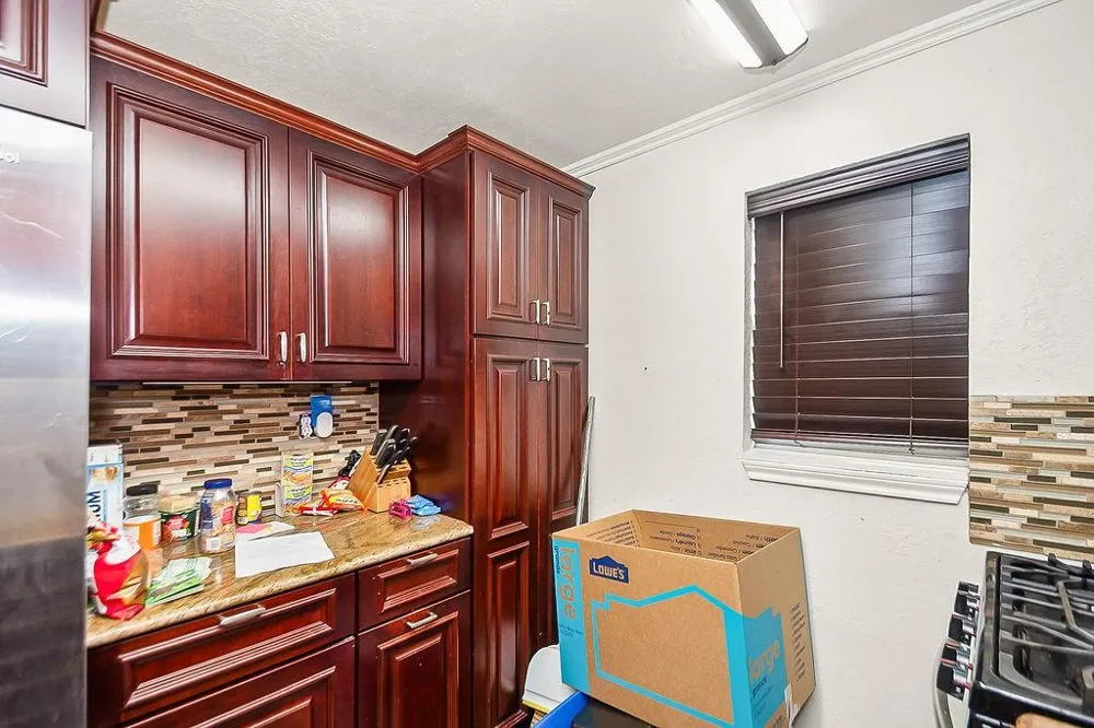 4415 W Bayshore Drive Bacliff, TX 77518
