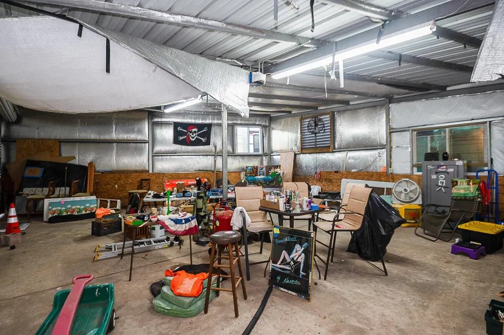 4415 W Bayshore Drive Bacliff, TX 77518
