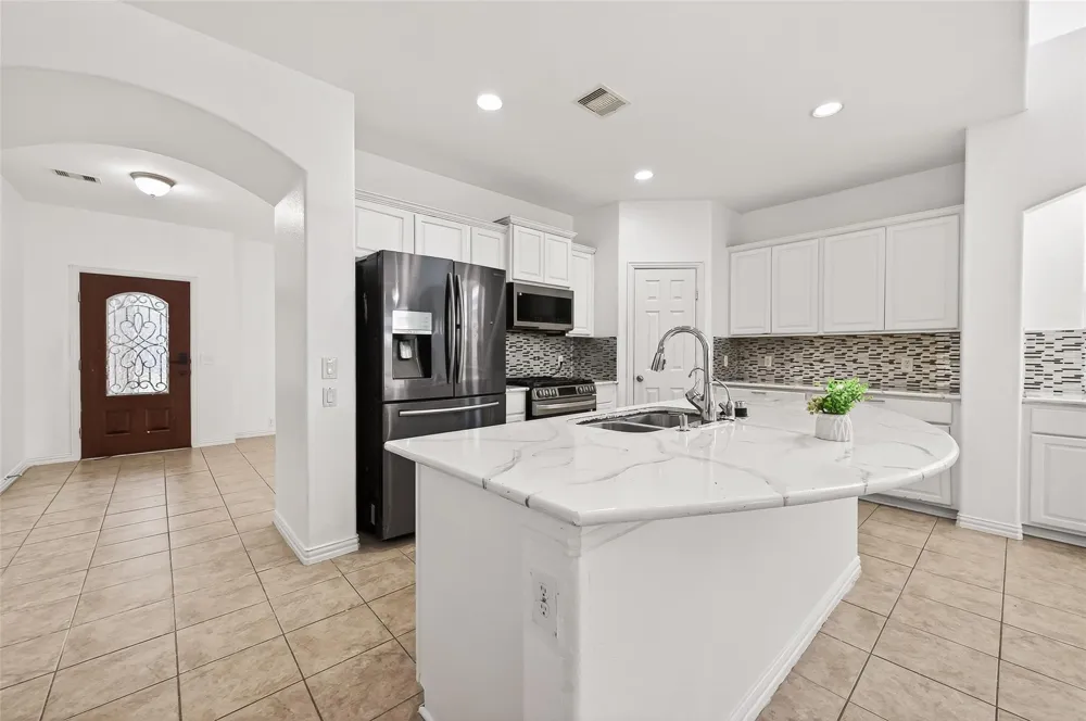 5519 Jay Thrush Drive Richmond, TX 77407