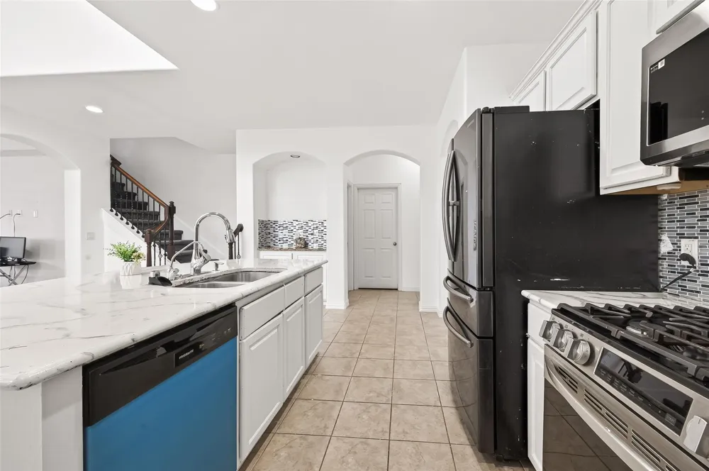 5519 Jay Thrush Drive Richmond, TX 77407