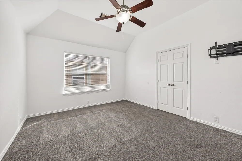 5519 Jay Thrush Drive Richmond, TX 77407