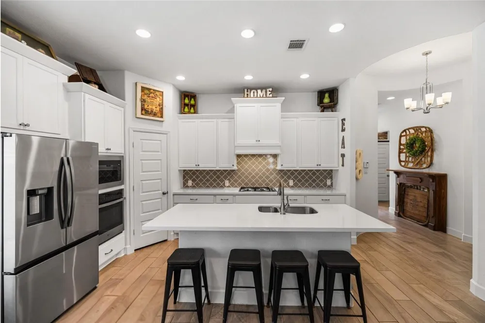 122 Hidden Peak Drive Montgomery, TX 77316
