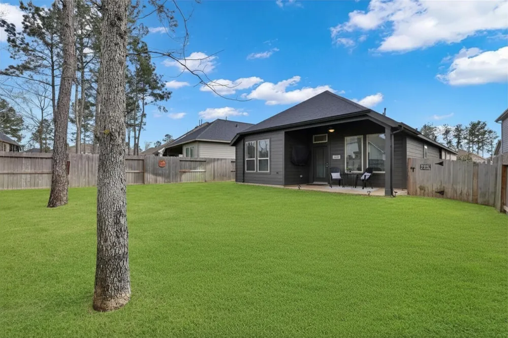 122 Hidden Peak Drive Montgomery, TX 77316