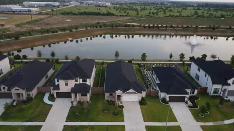 25314 Loch Doon Drive