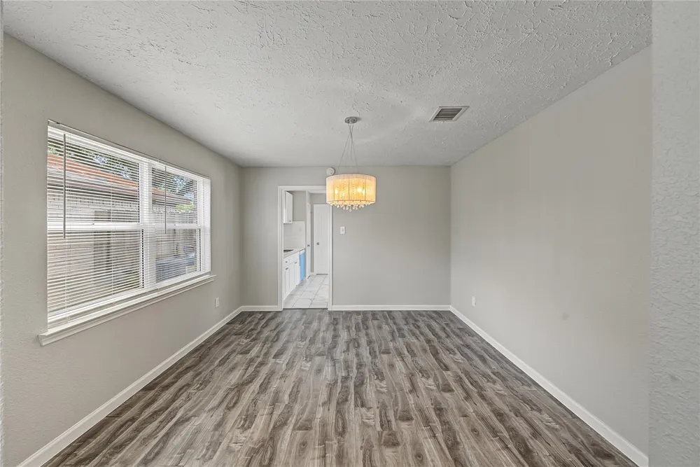 7015 Northleaf Drive Houston, TX 77086