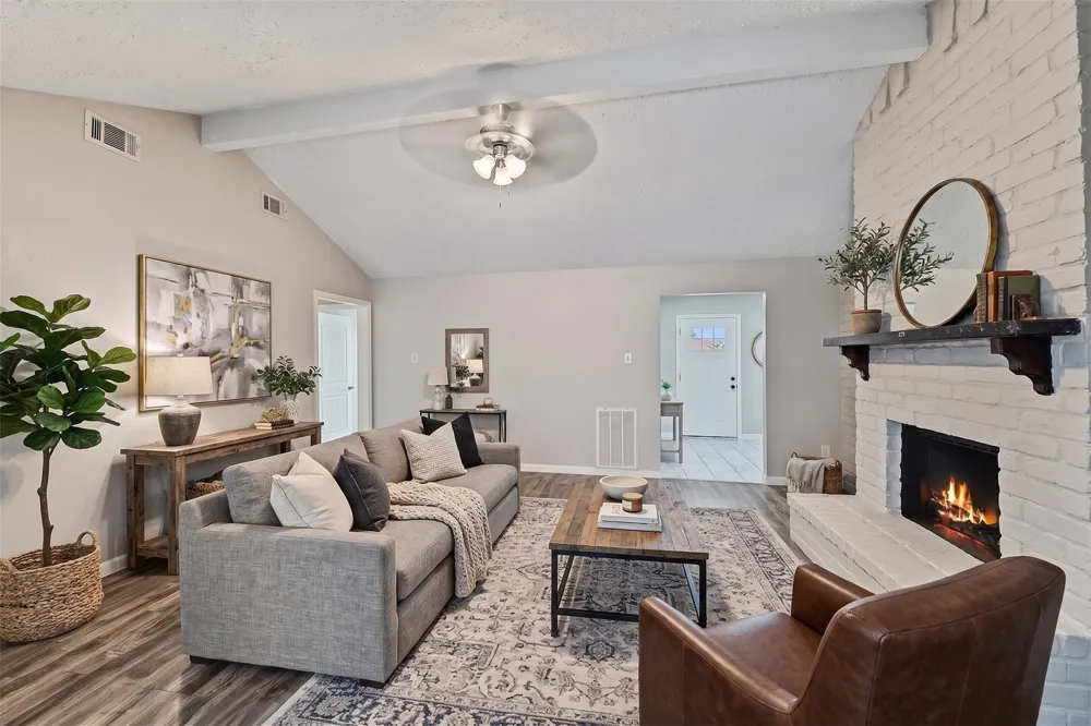 7015 Northleaf Drive Houston, TX 77086