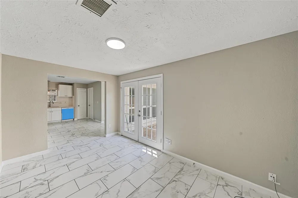 7015 Northleaf Drive Houston, TX 77086
