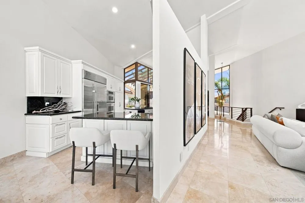 25 The Point Coronado, CA 92118