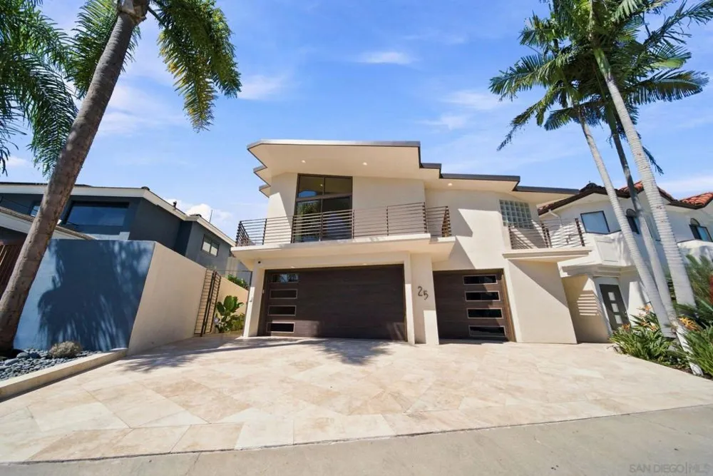 25 The Point Coronado, CA 92118
