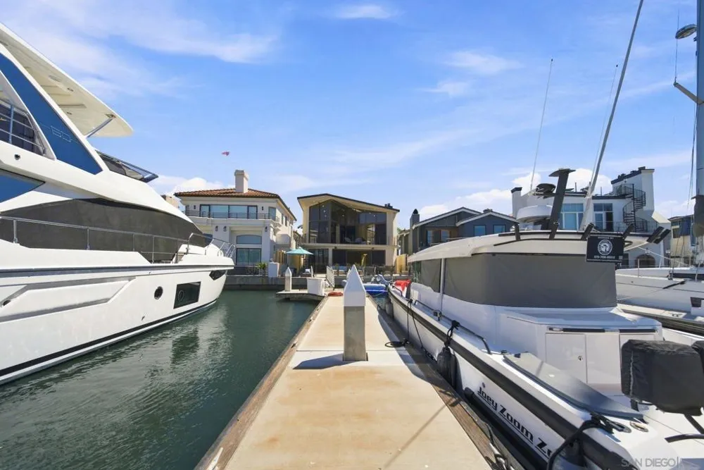 25 The Point Coronado, CA 92118