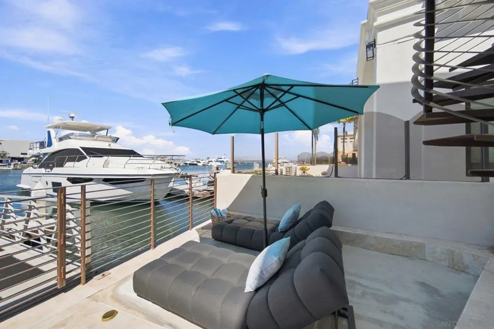 25 The Point Coronado, CA 92118