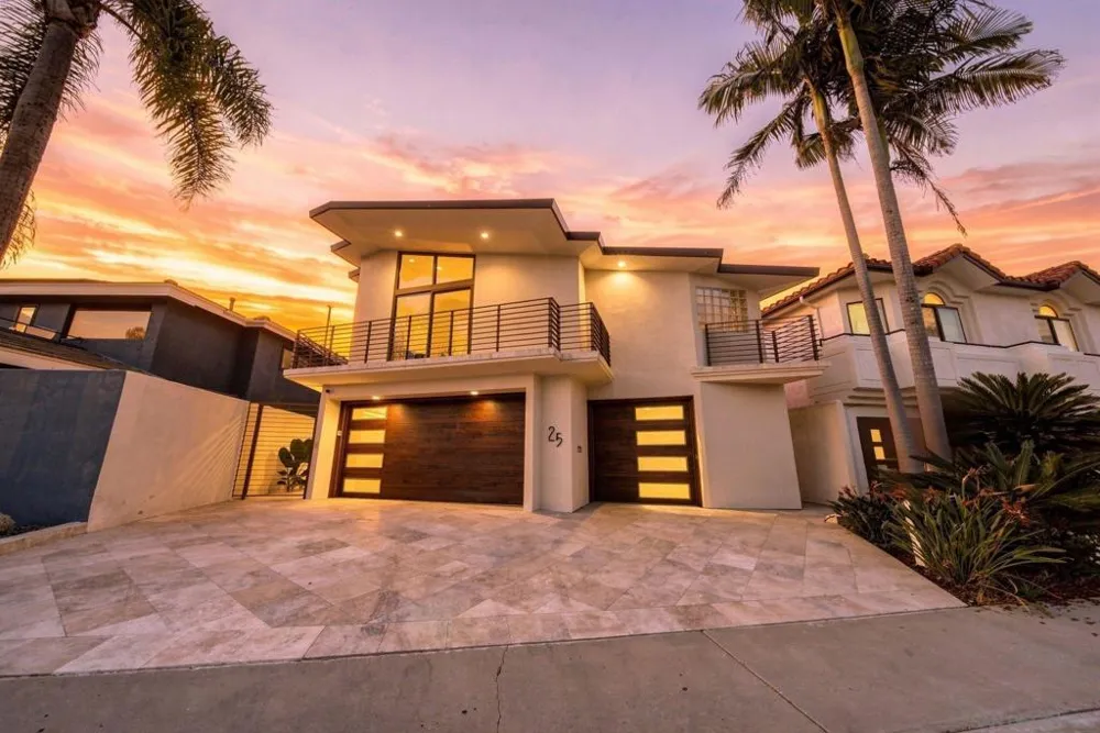 25 The Point Coronado, CA 92118