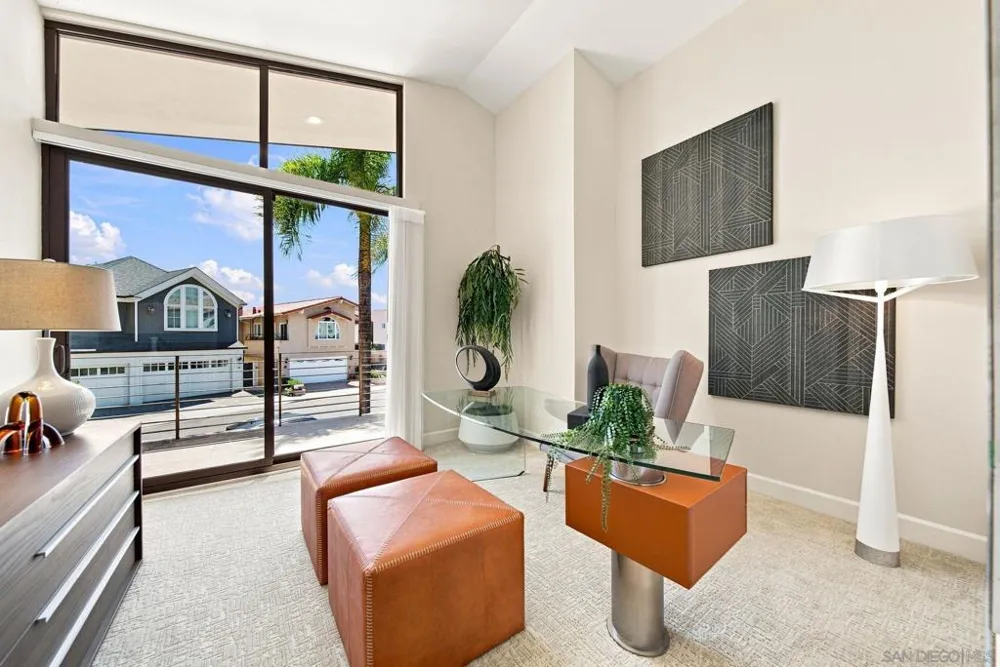25 The Point Coronado, CA 92118