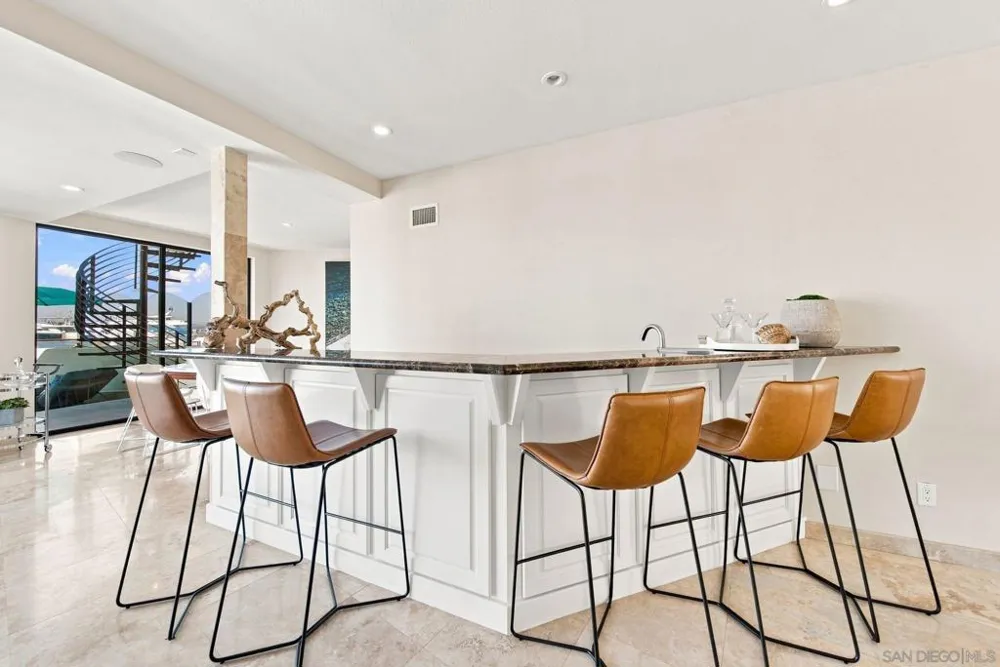 25 The Point Coronado, CA 92118