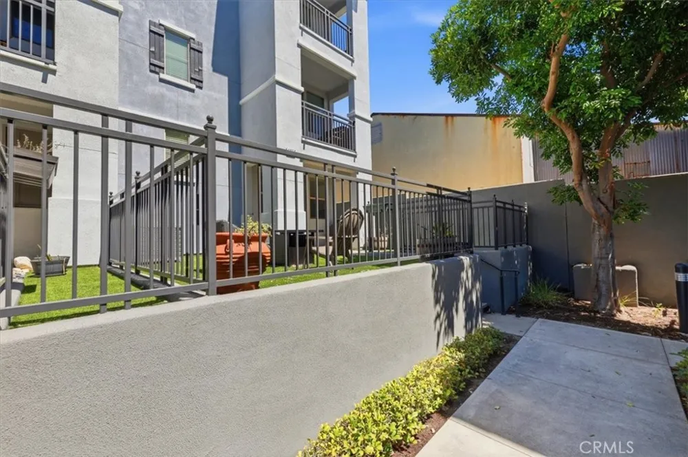 1866 Orizaba Signal Hill, CA 90755