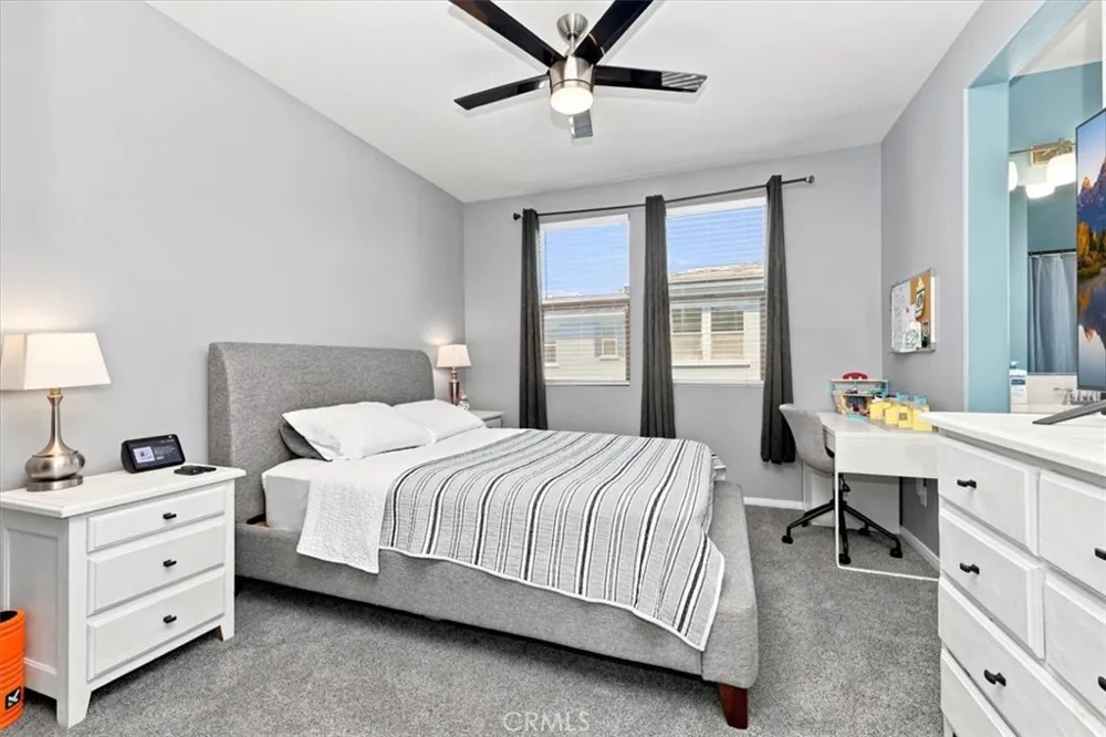 1866 Orizaba Signal Hill, CA 90755