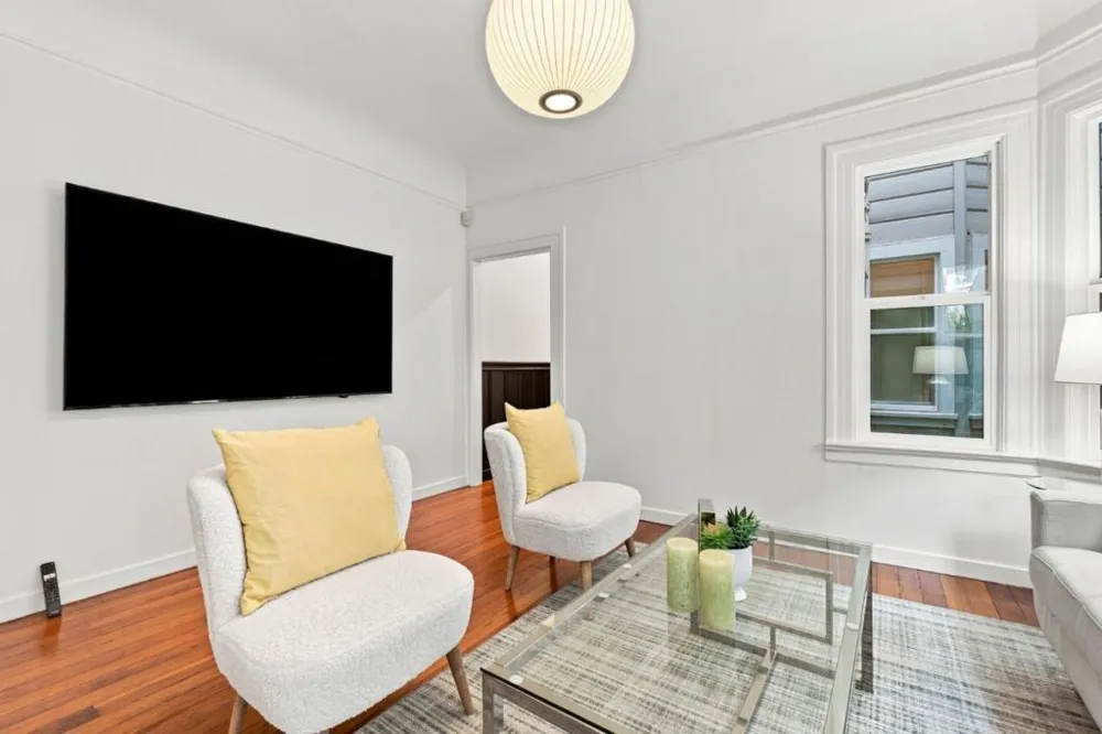 256 Presidio Avenue #1 San Francisco, CA 94115