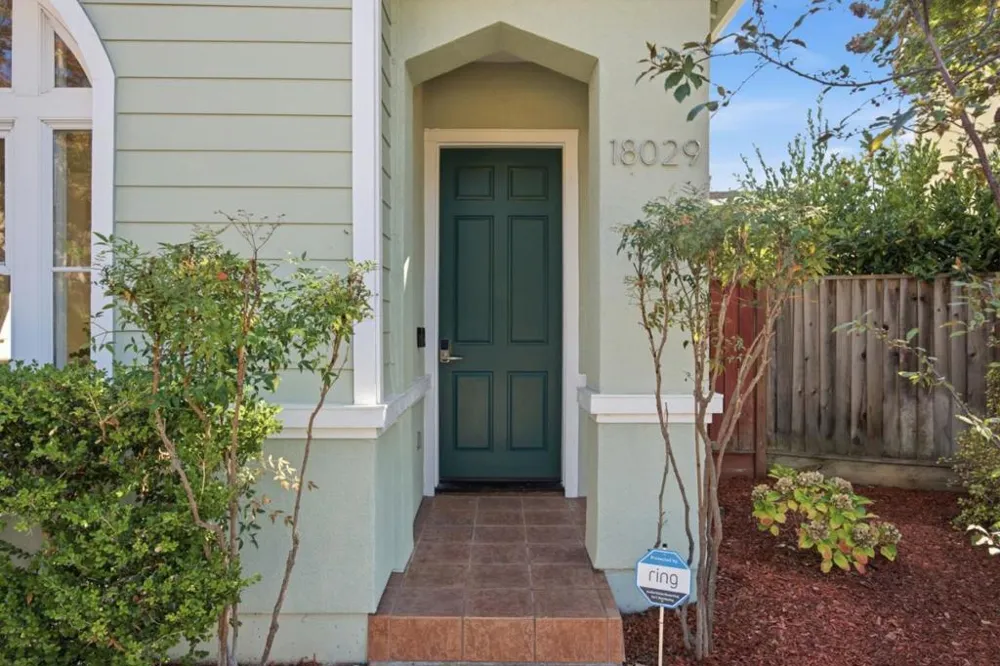 18029 Harvest Lane Saratoga, CA 95070