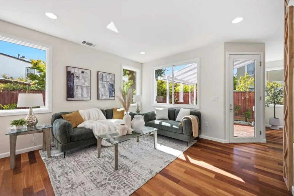 18029 Harvest Lane Saratoga, CA 95070